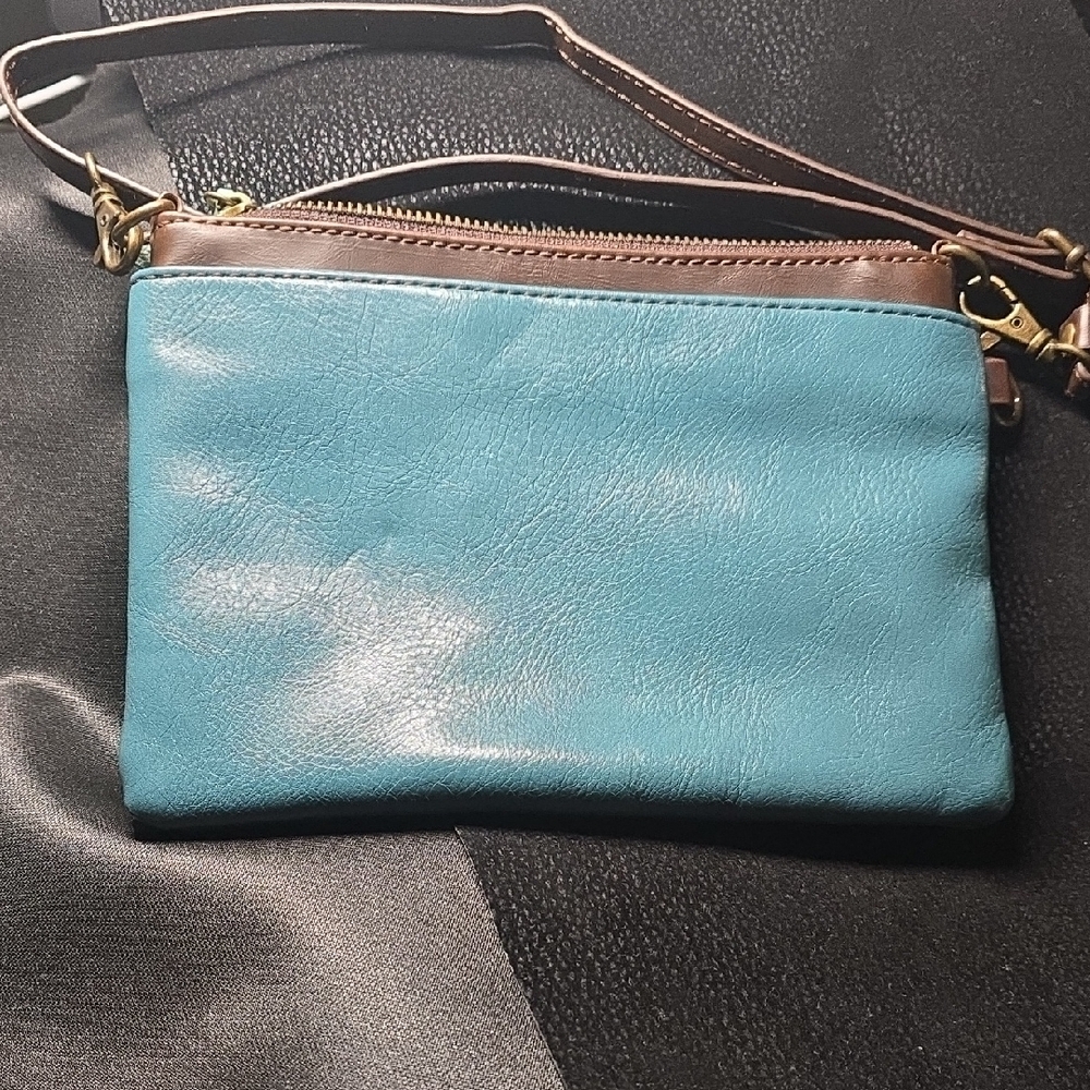 Chala Teal Wallet with Octopus and Starfish Design - Picture 2 of 13